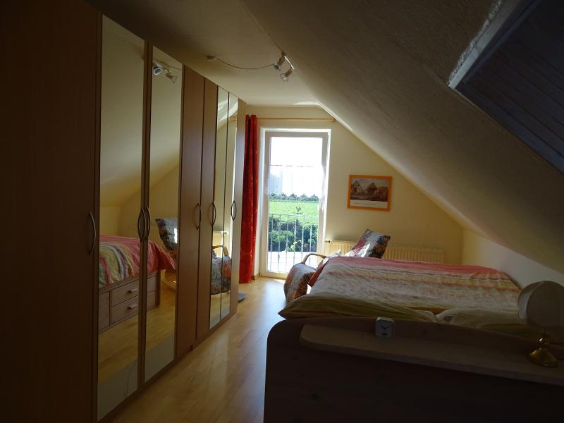 Zimmer 1 DG Einfamilienhaus Lossatal