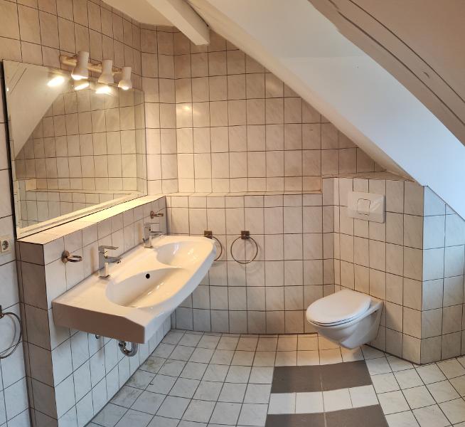 Bad 1.OG Haus We�ling
