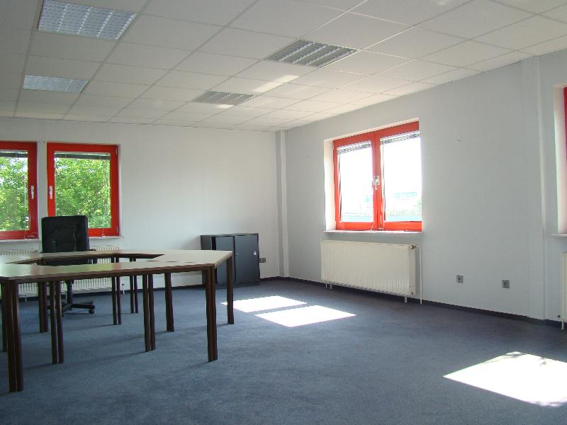 lagerhalle Halle Pei�en