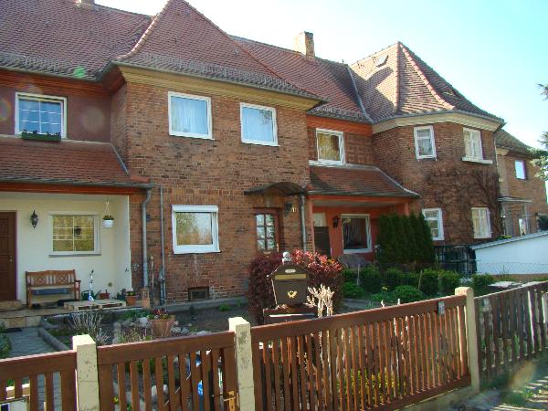 Haus kaufen Leipzig - Mockau-S�d Einfamilienhaus Kleines Stadthaus + Raus aus der T�r und ab in den Wald