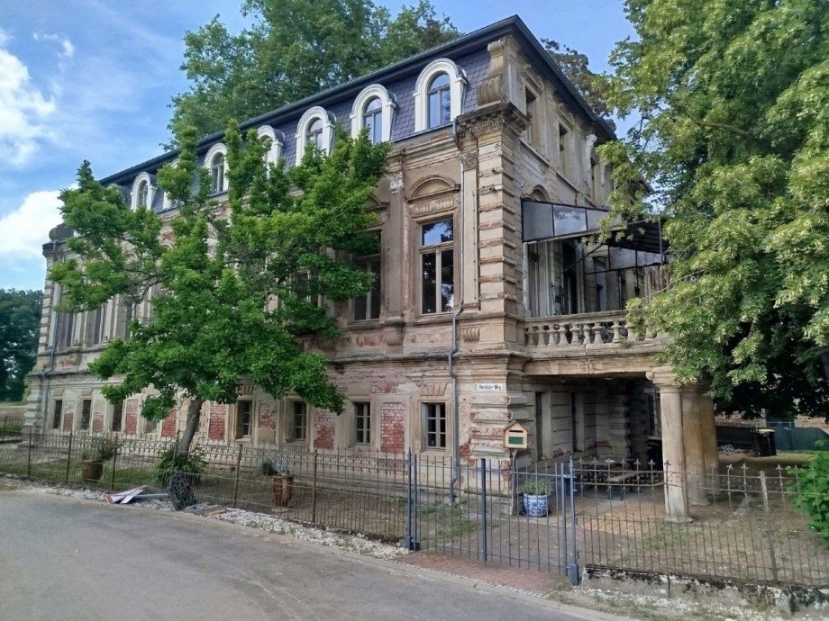 herrenhaus-goebitz-kaufen (96) Villa Elsteraue