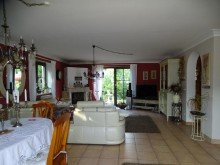 Ansicht Gro�z�giges Einfamilienhaus mit G�stewohnung in l�ndlicher Idylle