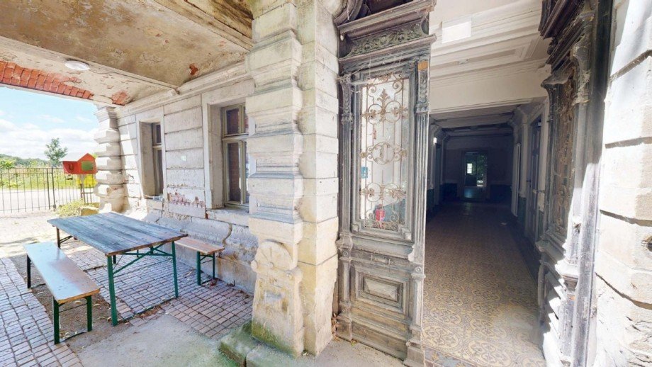 Ein-Herrenhaus-mit-Seele-Geschichte-Charakter-und-auergewohnliche-Perspektiven (7) Villa Elsteraue