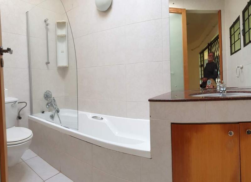 Bad Zimmer 3 z Einfamilienhaus Kloof