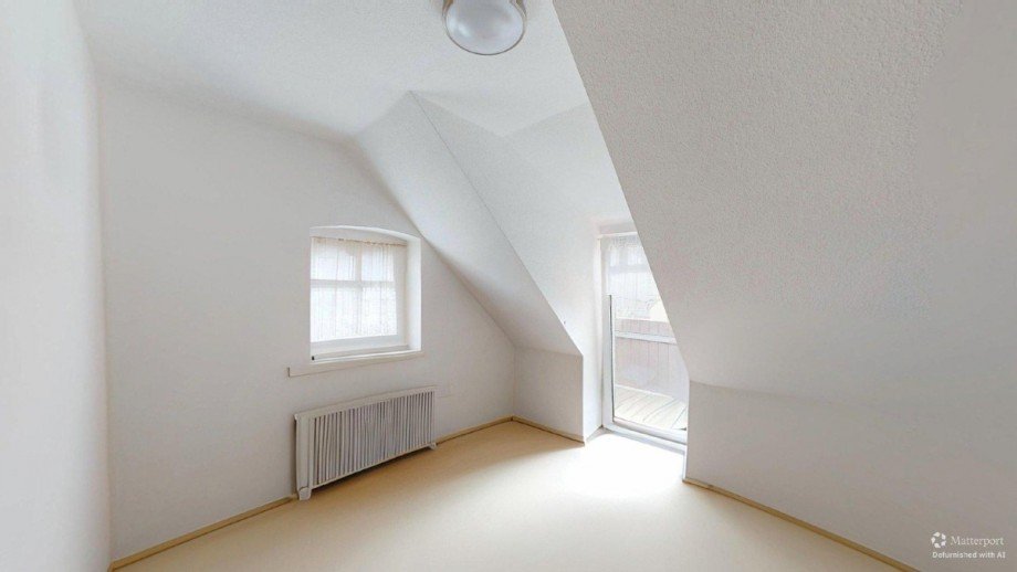 6-Meinerstrae-11122025_164615_defurnished Dachgeschosswohnung Altenburg