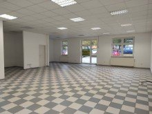 Ansicht barrierefreier Laden oder B�ro zentral im Wohngebiet von Grimma