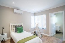 Ansicht Kleine afrikanische Villa mit atemberaubenden Blick