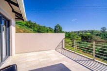 Ansicht Kleine afrikanische Villa mit atemberaubenden Blick