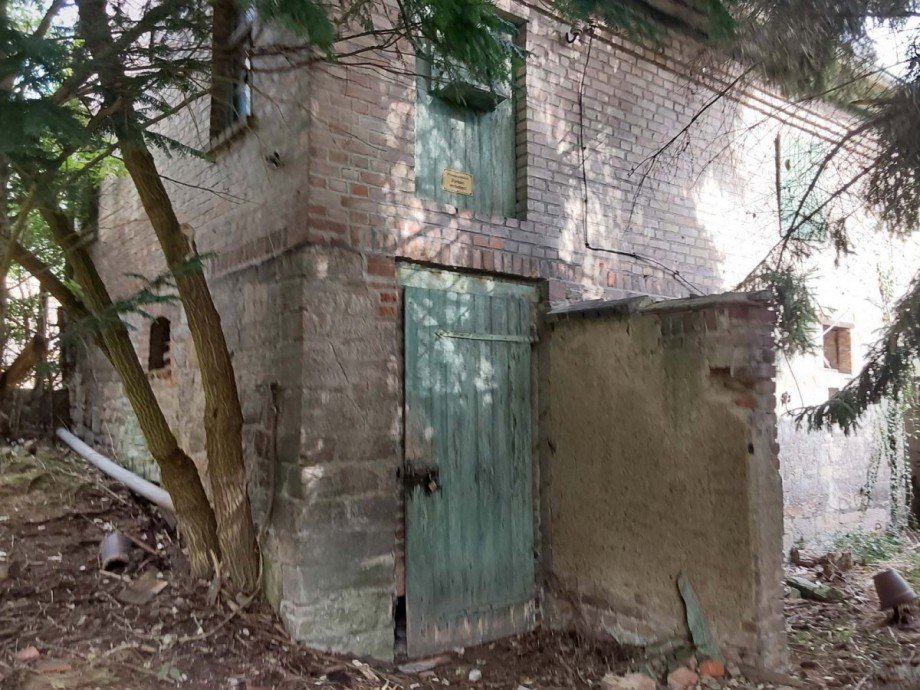 Historische-Wassermuhle-von-Franz-Stockchen-direkt-am-Rippach (16) Landhaus L�tzen