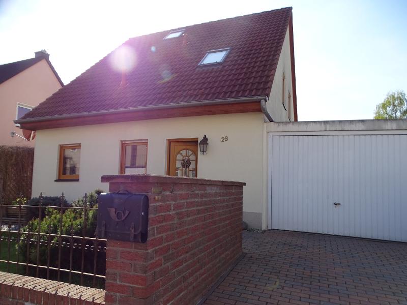 Hausfront Einfamilienhaus Leipzig