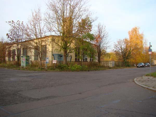 Vorderseite Gewerbegrundst�ck Leipzig