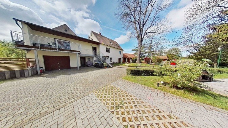 Ansicht Lossatal - Kleinzschepa Haus Teilvermietetes Zweifamilienhaus - ehemalige Wasserm�hle in ruhiger, l�ndlicher Lage mit Gr�nland