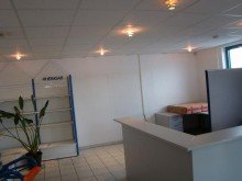 Ansicht Repr�sentatives B�ro, Ausstellung, Lager an der A14 Abfahrt