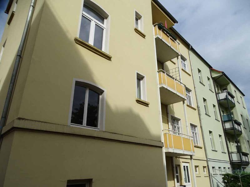 R�ckseite Mehrfamilienhaus Eilenburg