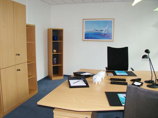 B�ro mit zwei Arbeitspl�tzen Leipzig - Sch�nefeld-Ost B�ro / Praxis All in One, Business L�sungen f�r Unternehmen