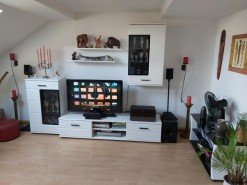 Hauptbild gepflegte Zweizimmer Dachgeschosswohnung in Altenburg zu vermieten.