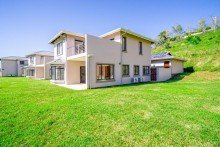 Ansicht Kleine afrikanische Villa mit atemberaubenden Blick