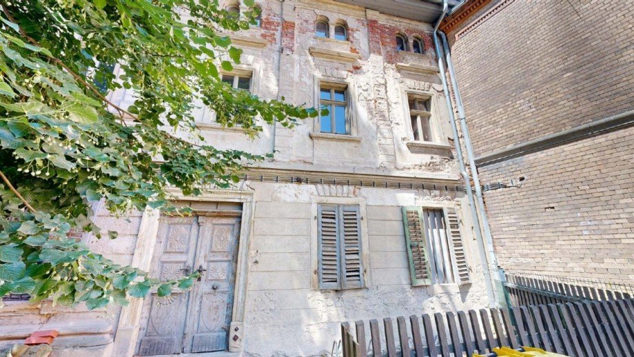 Ein-Herrenhaus-mit-Seele-Geschichte-Charakter-und-auergewohnliche-Perspektiven (8) Villa Elsteraue