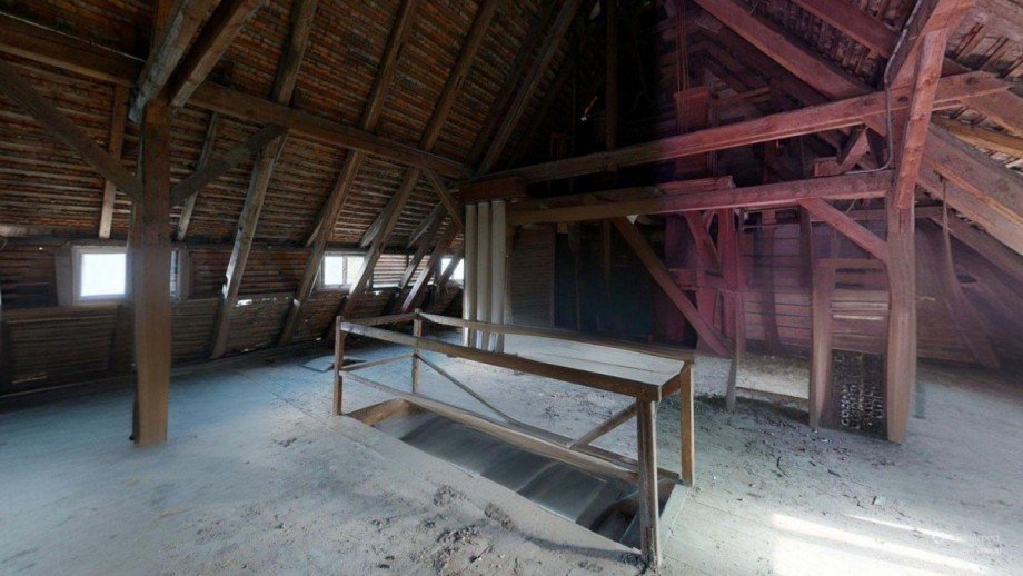 Historische-Wassermuhle-von-Franz-Stockchen-direkt-am-Rippach (87) Landhaus L�tzen