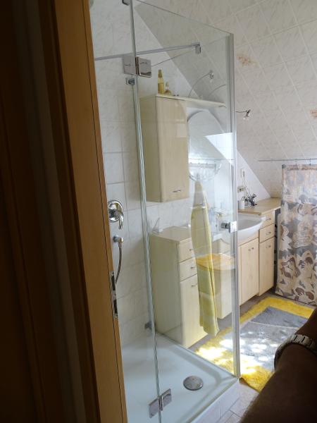 Bad DG Einfamilienhaus Lossatal
