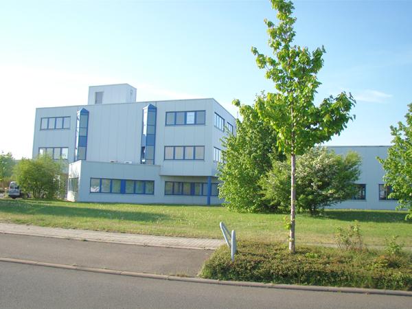 Ansicht Wiedemar Gesch�ftshaus 9,28 % Rendite-Top gepflegte Gewerbeimmobilie an der A9