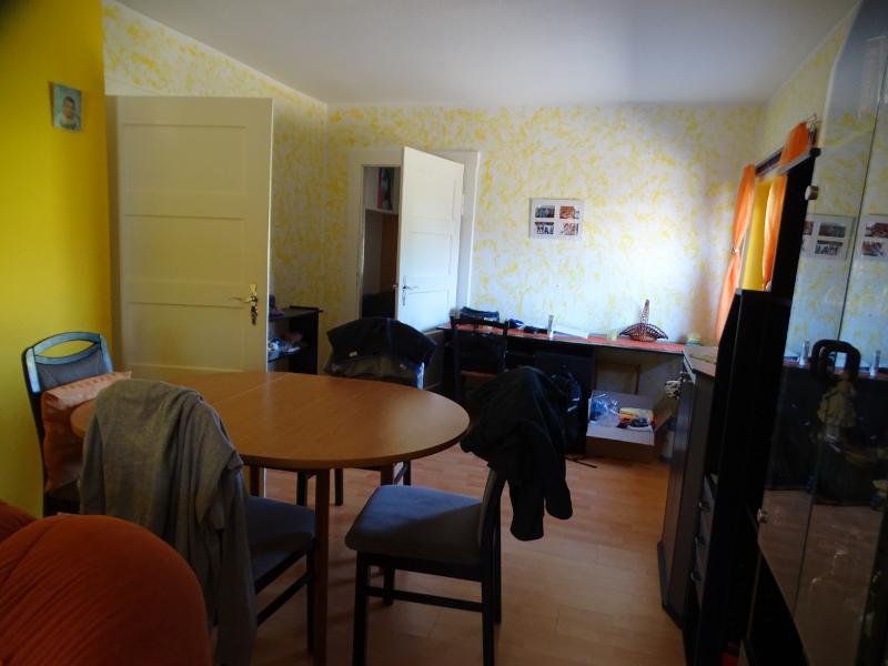 Wohn-/Esszimmer Wohngrundst�ck Leipzig