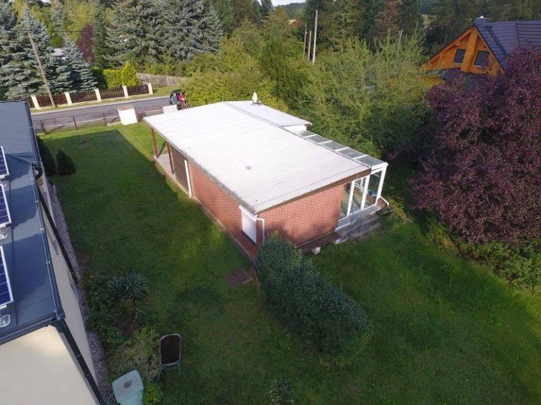 Drohnenansicht Wurzen - Sachsendorf Wohngrundst�ck Herrliches Grundst�ck am See bebaubar mit einem Einfamilienhaus