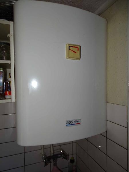 Warmwasserboiler Wohngrundst�ck Wurzen