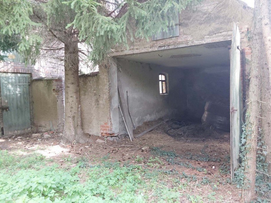 Historische-Wassermuhle-von-Franz-Stockchen-direkt-am-Rippach (15) Landhaus L�tzen