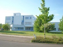 Ansicht 9,28 % Rendite - gepflegte Gewerbeimmobilie an der A9