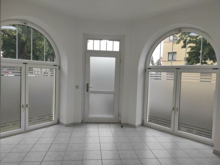 Ansicht Leipzig - Engelsdorf B�ro / Praxis Gepflegte Gewerbeeinheit f�r Praxis, B�ro uvm.