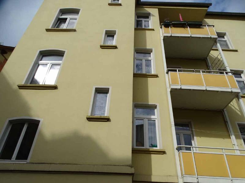 R�ckseite Mehrfamilienhaus Eilenburg