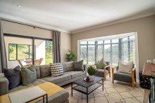 Ansicht Kleine afrikanische Villa mit atemberaubenden Blick