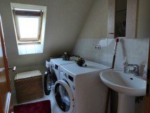 Waschraum mit WC Dachgeschoss schickes Einfamilienhaus in Grimma - viel Platz f�r Gro�familie und Hobby