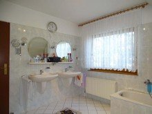 Haus kaufen Haus kaufen Schickes Einfamilienhaus vor den Toren Leipzigs
