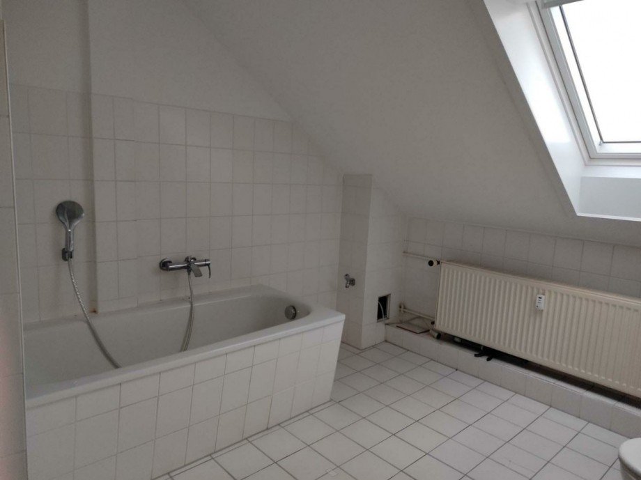 Bad mit Wanne Wohnung Sch�nw�lkau