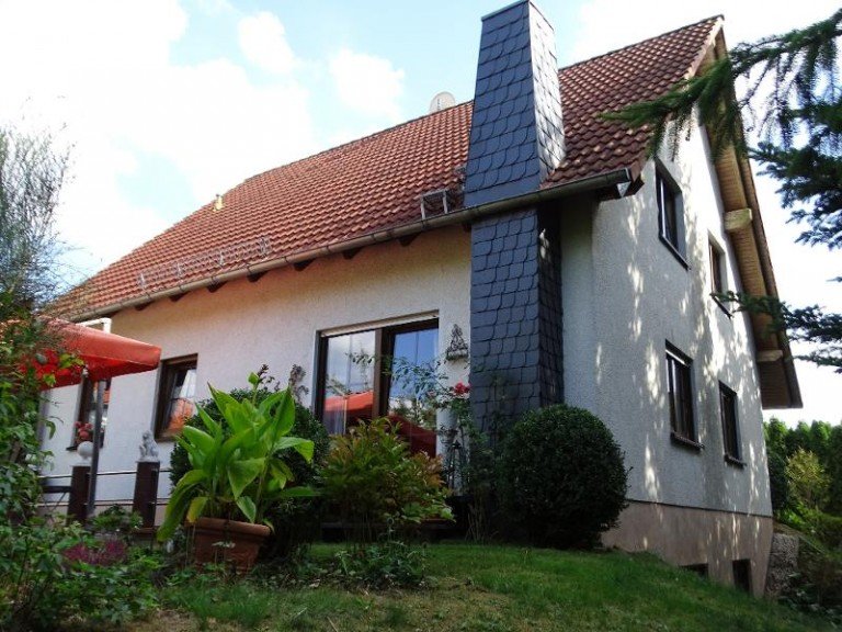 Ansicht Grimma - Haubitz Einfamilienhaus Gro�z�giges Einfamilienhaus mit G�stewohnung in l�ndlicher Idylle