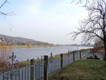 Ansicht Ansicht Vermietete 3 Zimmerwohnung in Bestlage an der Elbe