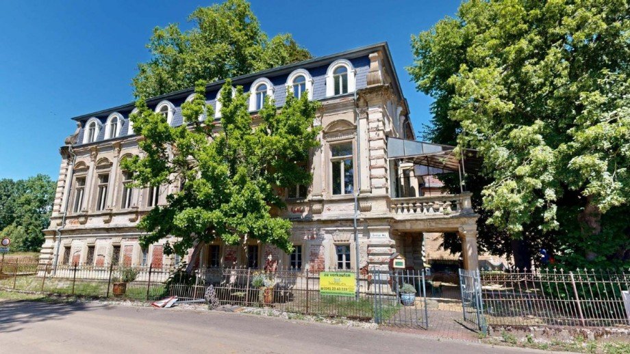 Ein-Herrenhaus-mit-Seele-Geschichte-Charakter-und-auergewohnliche-Perspektiven (10) Villa Elsteraue