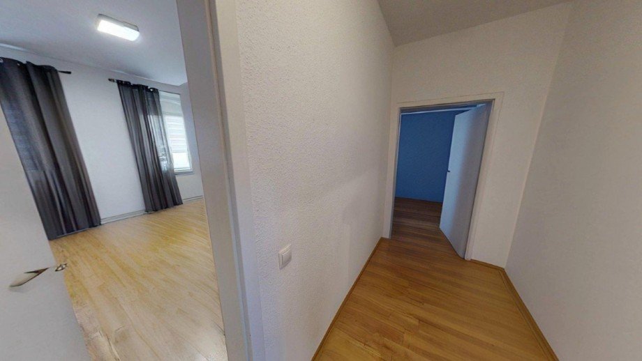 mehrfamilienhaus-wurzen-kaufen-obergeschoss (2) Mehrfamilienhaus Wurzen