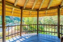 Ansicht Reetdach Ambiente - Ihr frisch renovierter Traum von Afrika wird wahr!